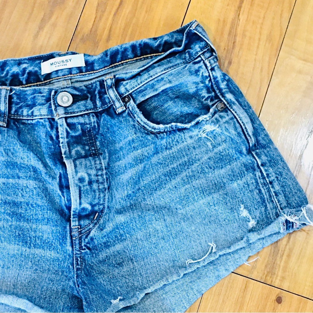 Moussy Vintage Distressed Denim jean Shorts frayed cut off style blue 30 waist